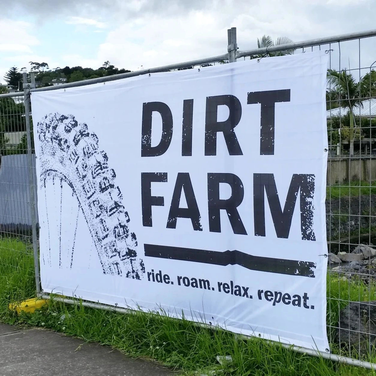 Custom Fabric Banners – Standard, 250gsm Thick & Mesh